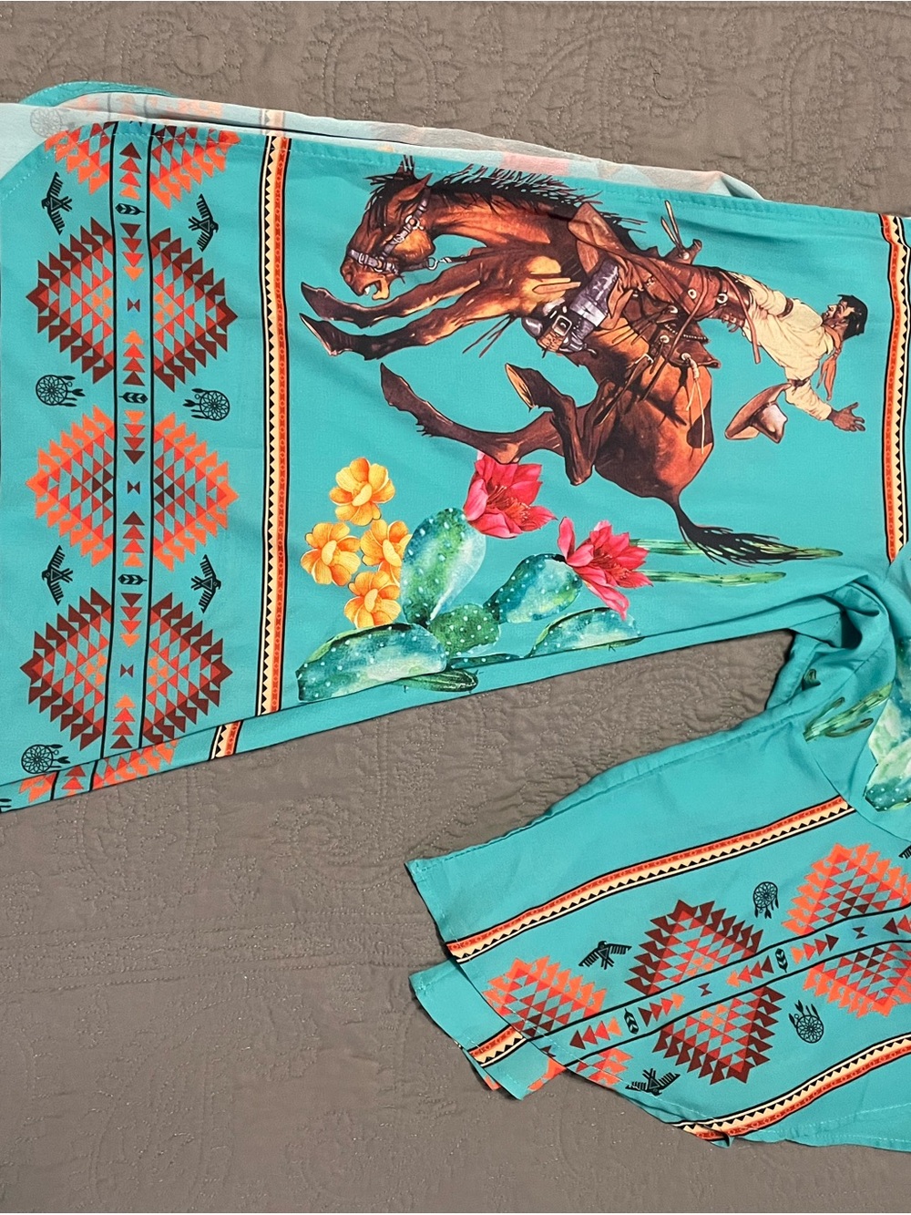 Turquoise Southwestern Horse-Print Women's Pajama Set